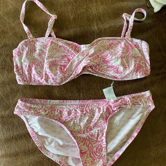 Lilly Pulitzer Spot On bikini XS hard to find! - Picture 1 of 3
